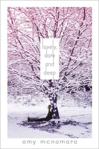 Beispielbild fr Lovely, Dark and Deep zum Verkauf von Better World Books