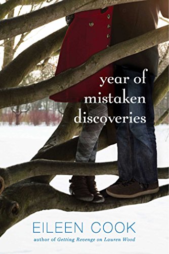 9781442440234: Year of Mistaken Discoveries