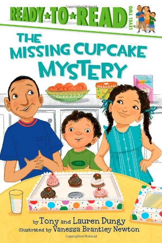 Beispielbild fr The Missing Cupcake Mystery zum Verkauf von Better World Books: West