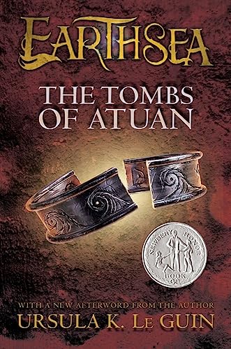 Beispielbild fr The Tombs of Atuan (2) (Earthsea Cycle) zum Verkauf von BooksRun