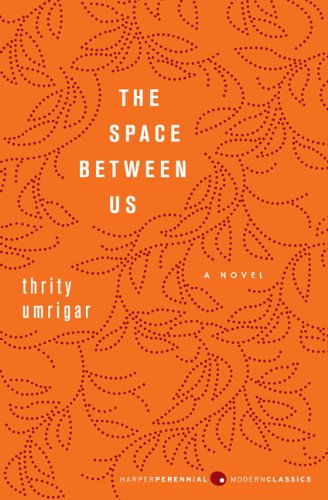 Beispielbild fr Space Between Us zum Verkauf von Better World Books