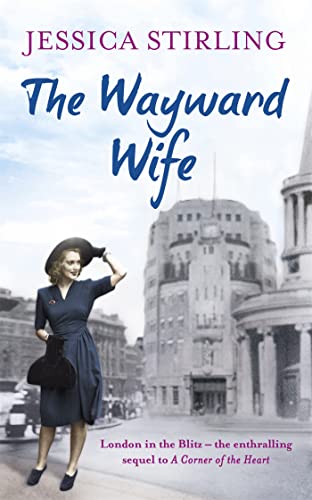 9781444744606: The Wayward Wife: The Hooper Family Saga Book Two
