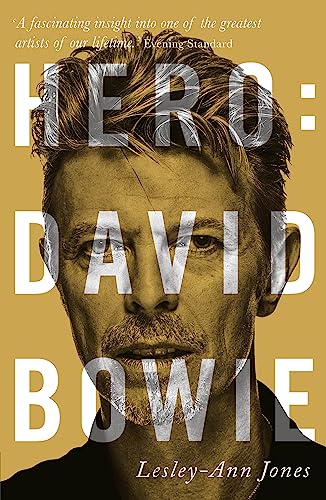 Beispielbild fr Hero: David Bowie zum Verkauf von Books From California