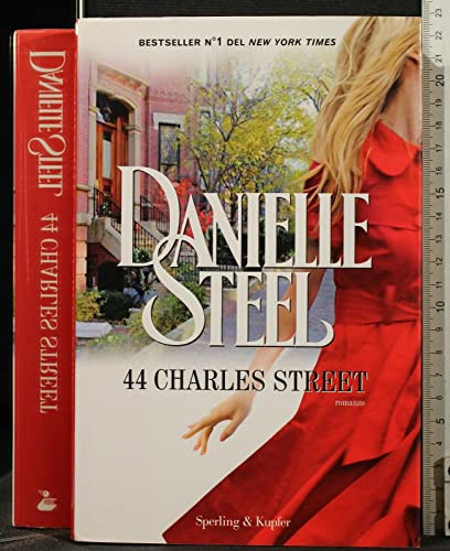 Beispielbild fr 44 Charles Street zum Verkauf von Goldstone Books