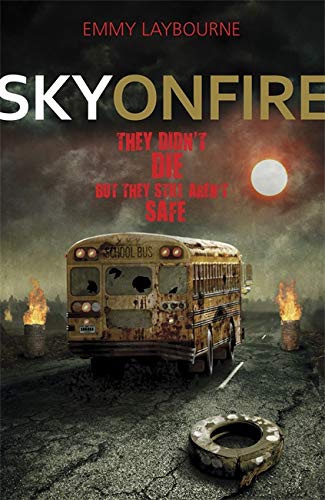 Imagen de archivo de Sky on Fire a la venta por ThriftBooks-Atlanta