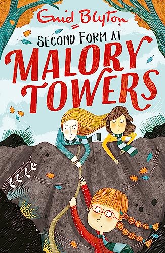 Beispielbild fr Second Form (Malory Towers) zum Verkauf von Wonder Book