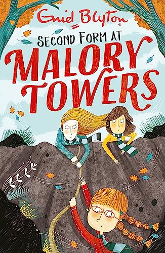 Stock image for Malory Towers: Second Form: Book 2 for sale by WorldofBooks
