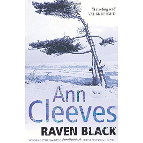 Imagen de archivo de Raven Black Ann Cleeves PB a la venta por AwesomeBooks