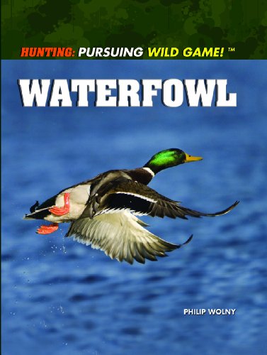 Beispielbild fr Water Fowl zum Verkauf von Better World Books