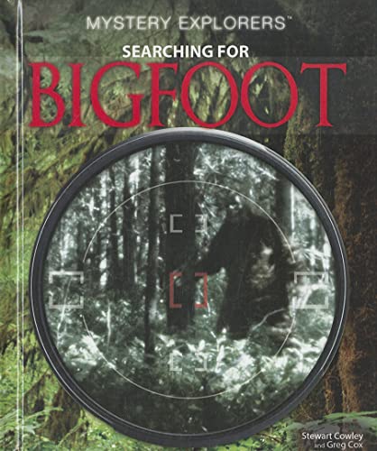 Beispielbild fr Searching for Bigfoot (Mystery Explorers) zum Verkauf von Blue Vase Books