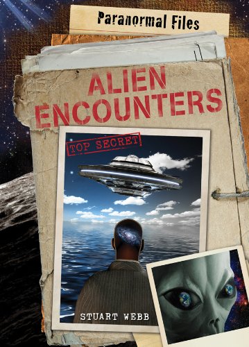 Beispielbild fr Alien Encounters zum Verkauf von Better World Books