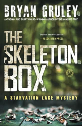 Beispielbild fr The Skeleton Box : A Starvation Lake Mystery zum Verkauf von Better World Books