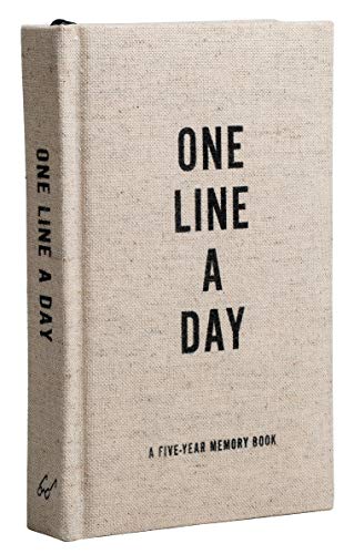 Imagen de archivo de Canvas One Line a Day: A Five-Year Memory Book (Yearly Memory Journal and Diary, Natural Canvas Cover) a la venta por KuleliBooks