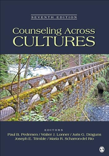 Imagen de archivo de Counseling Across Cultures a la venta por Indiana Book Company