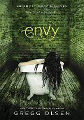 Imagen de archivo de Envy (Empty Coffin) a la venta por Zoom Books Company
