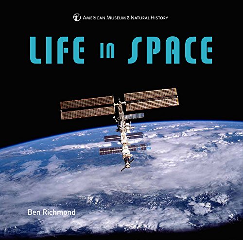 Imagen de archivo de Life in Space (Beyond Planet Earth) a la venta por HPB Inc.