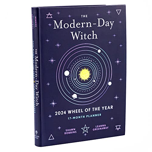 Beispielbild fr Modern-Day Witch 2024 Wheel of the Year 17-Month Planner zum Verkauf von Blackwell's