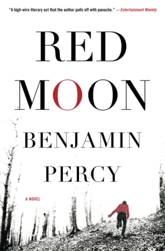9781455501656: Red Moon: A Novel