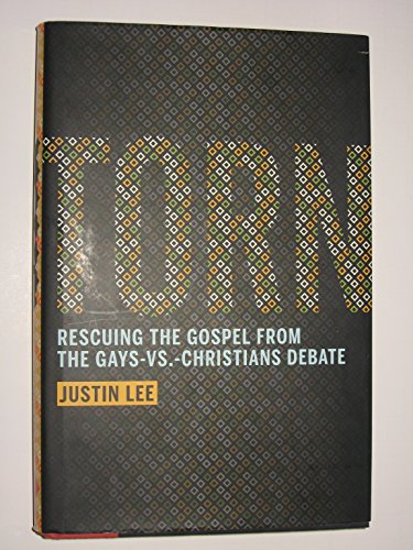 9781455514311: Torn: Rescuing the Gospel from the Gays-vs.-Christians Debate