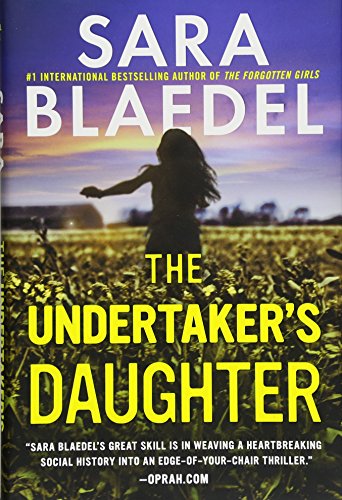 9781455541119: The Undertaker's Daughter (The Family Secrets Series, 1)