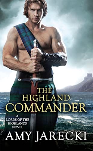 9781455597857: The Highland Commander