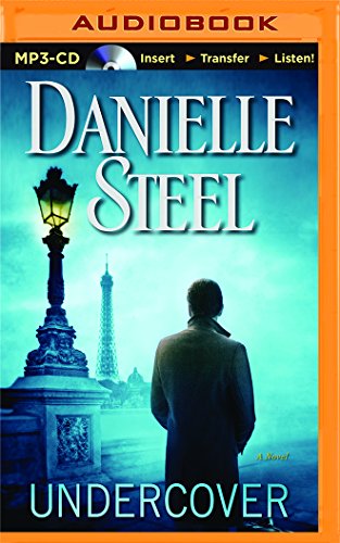 Undercover (9781455833726) by Danielle Steel