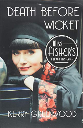 Imagen de archivo de Death Before Wicket (Miss Fisher's Murder Mysteries, 10) a la venta por Books From California