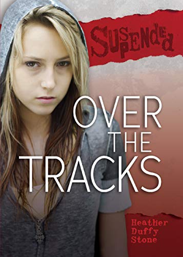 9781467780988: Over the Tracks
