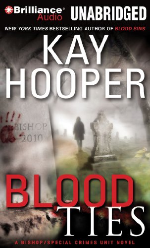 Blood Ties (Blood Trilogy) (9781469296197) by Hooper, Kay