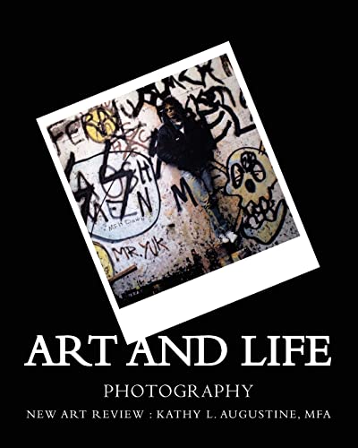 Beispielbild fr Art and Life: Photography zum Verkauf von THE SAINT BOOKSTORE