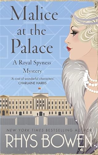Beispielbild fr Malice at the Palace (Her Royal Spyness) zum Verkauf von Chiron Media
