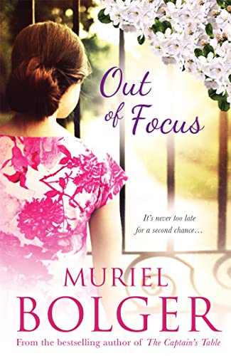 Imagen de archivo de Out of Focus a la venta por Revaluation Books