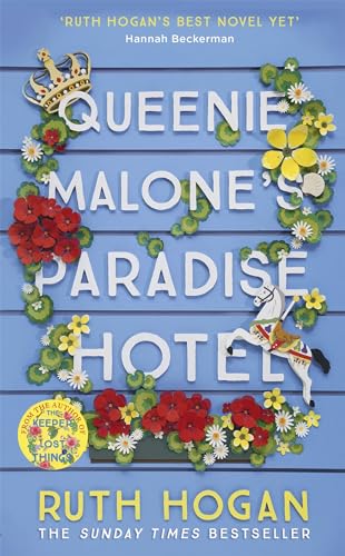 Beispielbild fr Queenie Malone's Paradise Hotel zum Verkauf von Better World Books