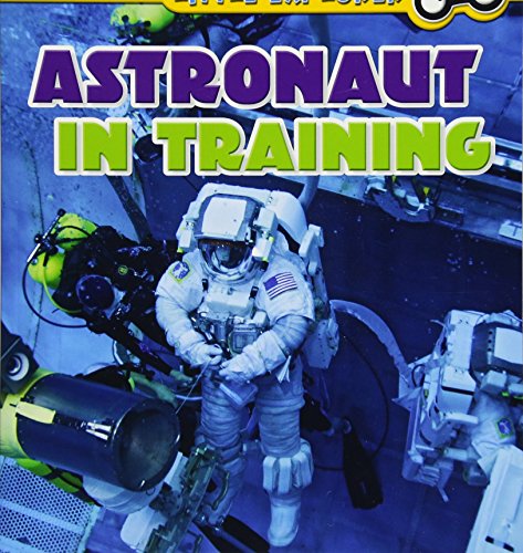 Beispielbild fr Astronaut In Training zum Verkauf von MusicMagpie