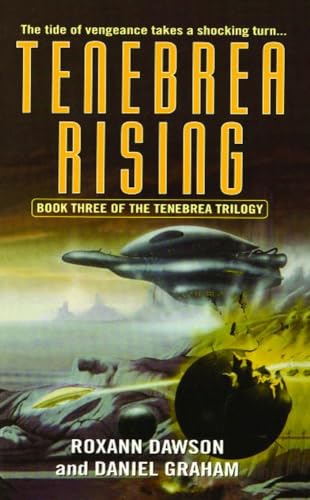 9781476730783: Tenebrea Rising: Book Three of the Tenebrea Trilogy