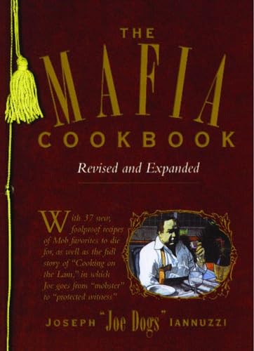 Imagen de archivo de The Mafia Cookbook: Revised and Expanded a la venta por BooksRun