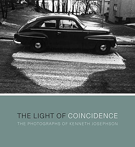9781477309384: The Light of Coincidence: The Photographs of Kenneth Josephson