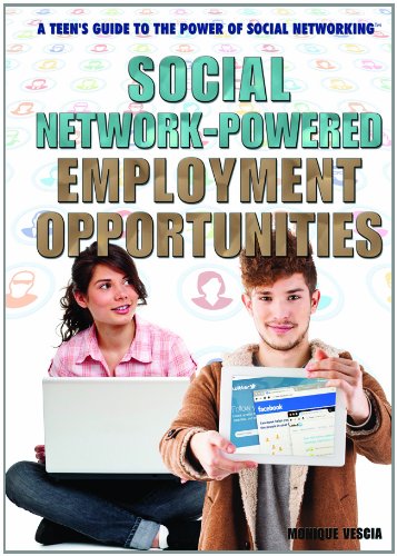 9781477716830: Social Network-Powered Employment Opportunities