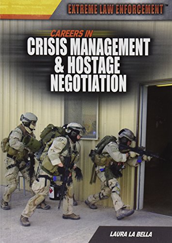 Imagen de archivo de Extreme Law Enforcement (Six Volume Set) a la venta por The Book Bin