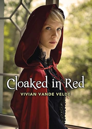 9781477816127: Cloaked in Red