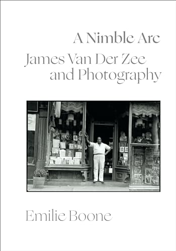 James Van Der Zee, First Edition - AbeBooks James Van Der Zee, First Edition - AbeBooks
