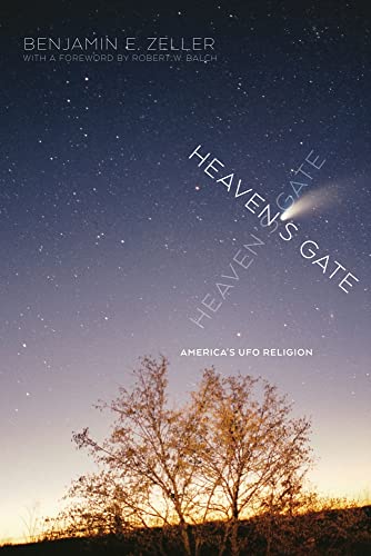 Imagen de archivo de Heavens Gate: Americas UFO Religion a la venta por Seattle Goodwill