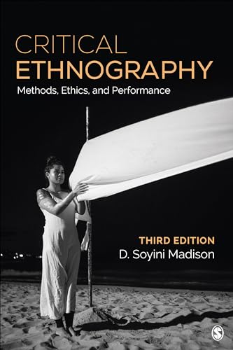 Imagen de archivo de Critical Ethnography: Method, Ethics, and Performance a la venta por BooksRun