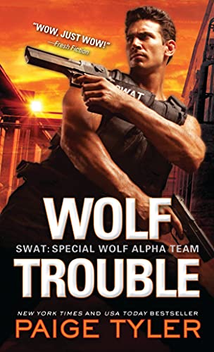 Beispielbild fr Wolf Trouble (SWAT, 2) zum Verkauf von Wonder Book