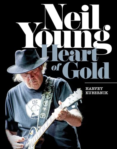 9781495003271: Neil young: Heart of Gold