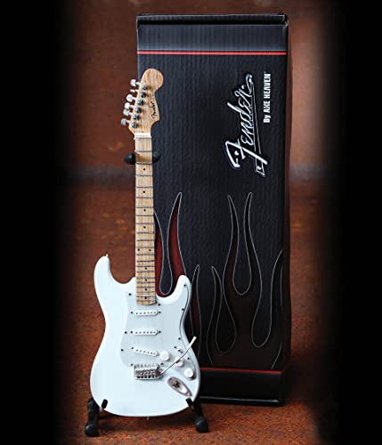 9781495020735: Fender™ Stratocaster™ - Olympic White Finish: Officially Licensed Miniature Guitar Replica