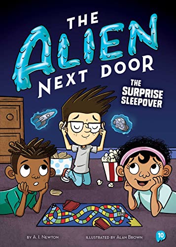 Imagen de archivo de The Surprise Sleepover (The Alien Next Door, Bk. 10) a la venta por BookOutlet