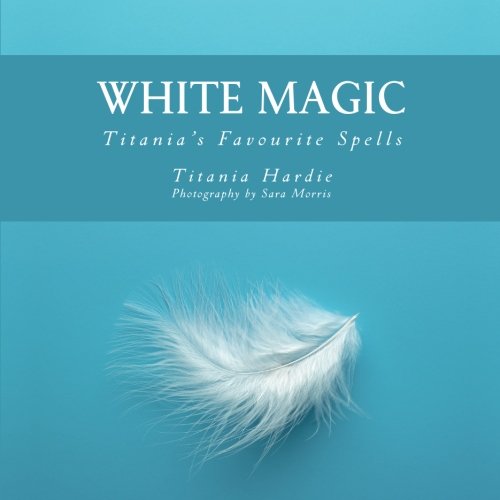 9781500740436: White Magic