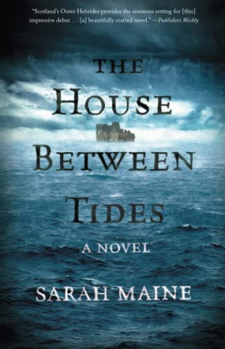 Imagen de archivo de The House Between Tides: A Novel a la venta por SecondSale