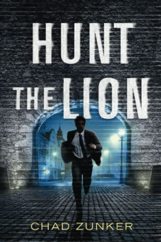 Imagen de archivo de Hunt the Lion a la venta por ThriftBooks-Atlanta